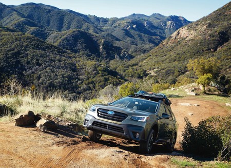 Subaru Outback 2020 1600 0a