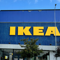 En el outlet de Ikea puedes encontrar esta lámpara solar ideal para tu terraza o jardín por menos de lo que crees 