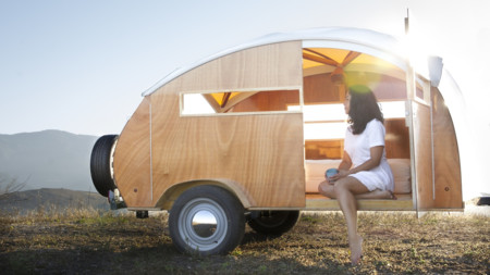 Caravana de madera, moderna, retro, 'cuqui' y cara