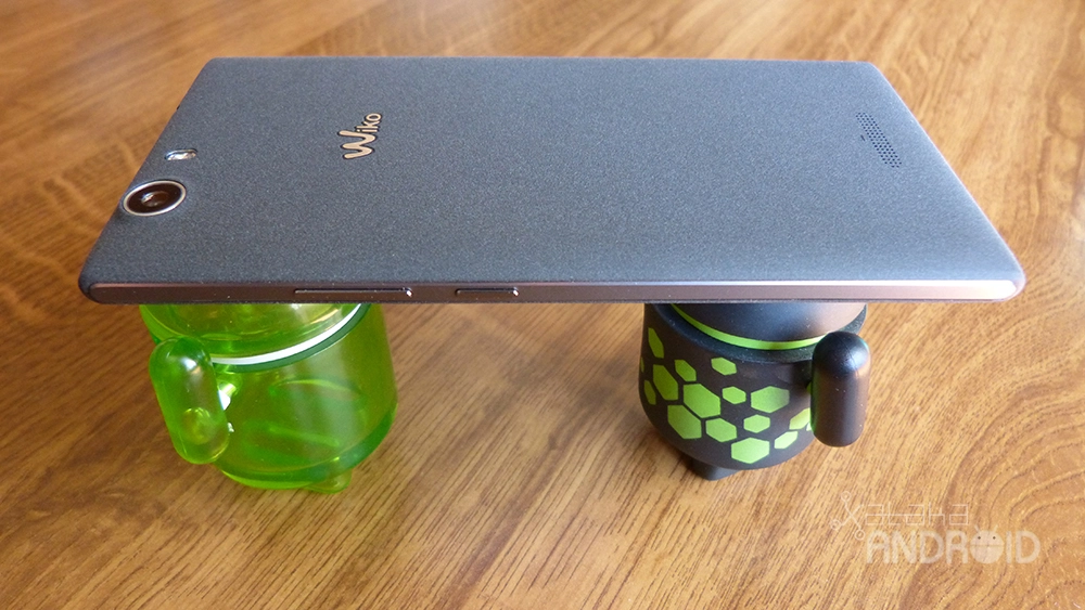 Foto de Wiko Ridge 4G, diseño (9/24)