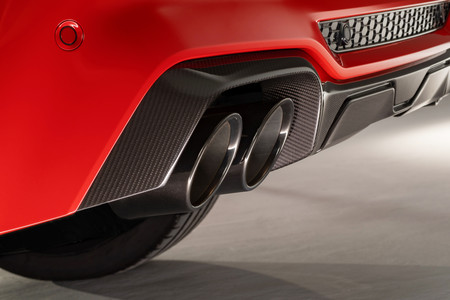 BMW X4 M salidas escape