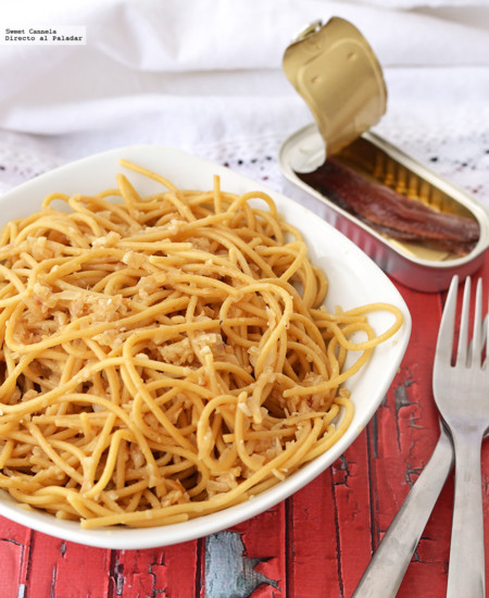Spaghetti con salsa de anchoas. Receta