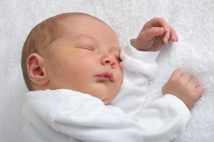 Es sano es que los bebés se despierten por la noche (Primera parte)