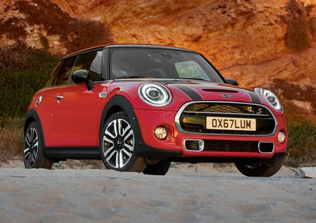 Mini Cooper S 2019 1280