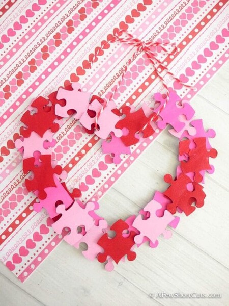 Valentine Puzzle Wreath 5 680x907