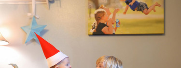 Un padre de seis hijos recrea la tradición de "Elf on the shelf" con ayuda de su bebé