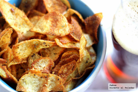 Virutas de patata crujientes y especiadas. Receta