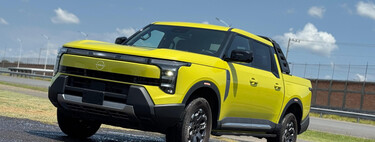 Conocimos al primer Nissan chino en México: la Frontier Pro es una pick-up híbrida enchufable con 135 km en modo eléctrico