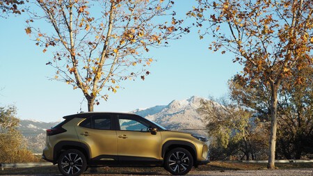 Toyota Yaris Cross 14 en la sierra