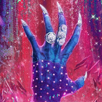 Zombis, comedia y drag queens: la hija de un director de culto firma la gamberrada de terror que querrás ver en Halloween