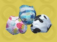 Pañales de tela para bebés de juguete 