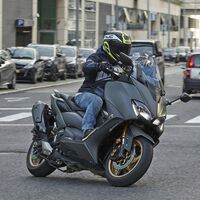 Quiénes pagan el nuevo impuesto de CO₂ en Cataluña, a qué motos afecta y cómo se paga 