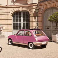 El Renault 5 Diamant es un retrofit eléctrico con volante de mármol y que abre sus puertas con huella dactilar