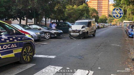 Conductor detenido en Sevilla con un brazo inmovilizado, bebido y drogado