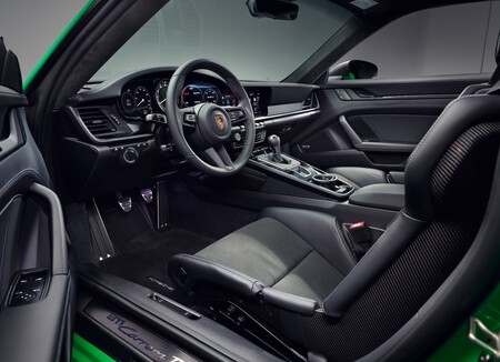 Porsche 911 Carrera T 2024