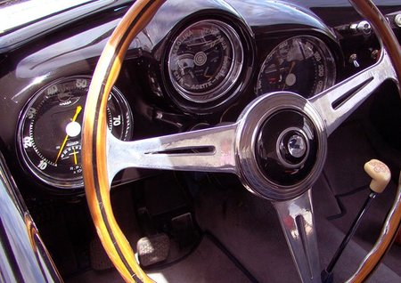 pegaso-z102touringcockpit