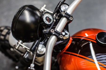 Triumph Street Twin Naranja Britanica 23