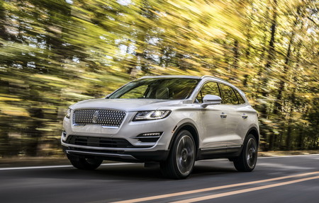 Lincoln MKC nos presenta una nueva cara para su modelo 2019