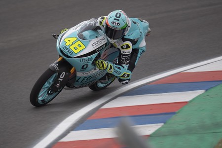 Lorenzo Dalla Porta se proclama campeón del mundo de Moto3 tras otra caída de Arón Canet en Australia