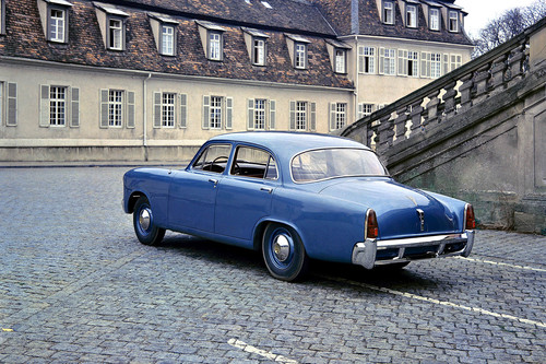 De Studebaker al Opel Zafira, los coches que quizá no sabías que eran Porsche