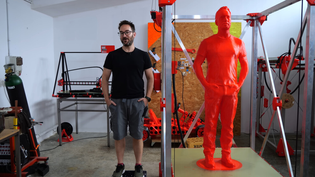La clonación es compleja, incluso con una impresora 3D: así creó un youtuber una réplica de sí mismo tras más de 100 horas La clonación es compleja, incluso con una impresora 3D: así creó un youtuber una réplica de sí mismo tras más de 100 horas