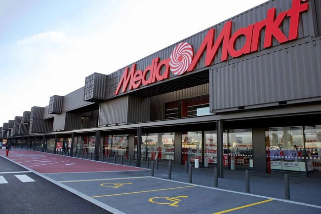 Fachada Mediamarkt