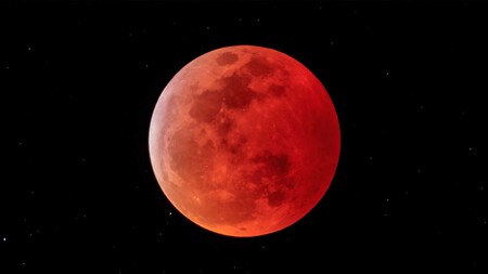 Luna Roja Zelda Vida Real