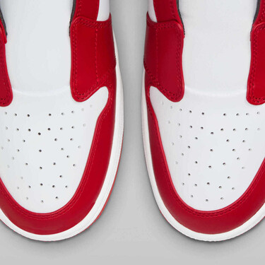 Sin talón y sin cordones, la nueva zapatilla de Nike reinventa un clásico para hacerlo tan cómodo como una pantufla para salir a la calle 