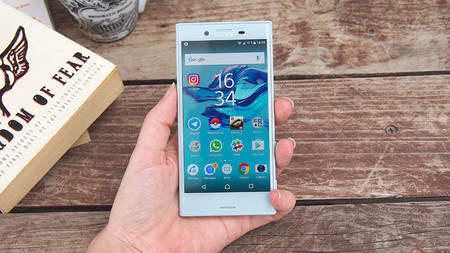 Sony sigue repartiendo turrón: los Xperia X y X Compact se actualizan a Nougat