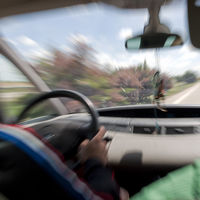 Irresponsable total: un conductor da positivo en alcohol, le quitan el coche, va a recogerlo borracho y vuelve a dar positivo