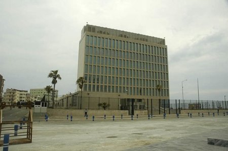 EE.UU. se declara culpable de facilitar el acceso a Internet en su "centro" de La Habana