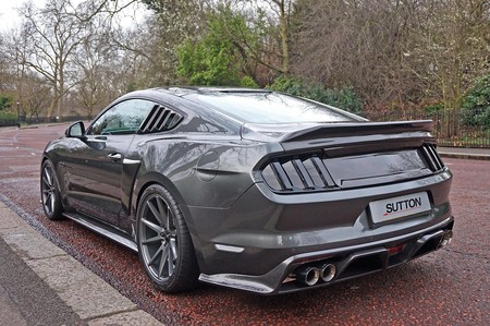Mustang Sutton CS800