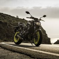 La estafa del Bizum llega hasta los motoristas españoles. El peligroso timo que sablea un pastizal y del que te avisa la Guardia Civil 