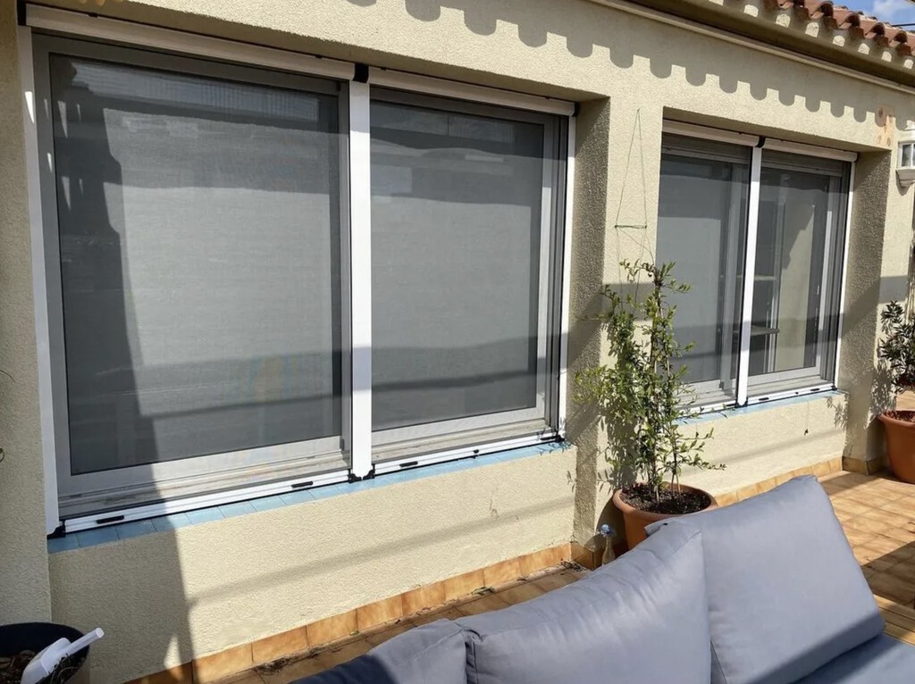 No todas las mosquiteras son iguales: modelos y cuál elegir dependiendo de tu ventana o puerta