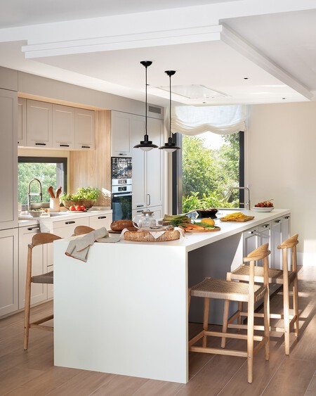 Una Cocina Con Encanto Atemporal Para La Pareja Propietaria De Esta Casa Lo Mas Importante Era 1