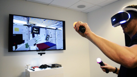 La NASA está probando a controlar robots en el espacio con PlayStation VR