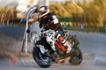 Cazada la posiblemente próxima KTM 1290 Supermoto T