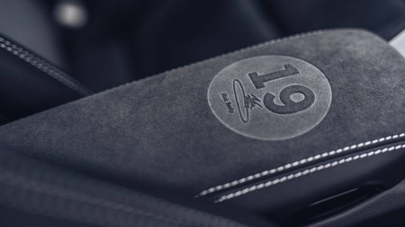 Porsche 911 Carrera 4 GTS 'British Legends Edition'