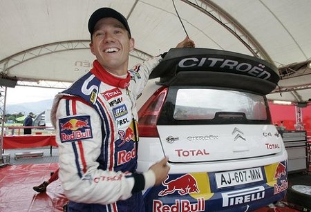 Ford ofrece su tercer coche a Sébastien Ogier