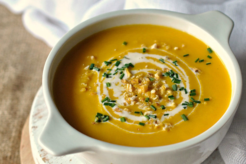 Crema de zanahoria. Receta de cocina fácil, sencilla y deliciosa