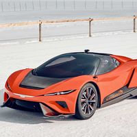 Este GFG Style Kangaroo es el 'Hyper SUV' de Giugiaro: un superdeportivo eléctrico 4x4 con altura regulable