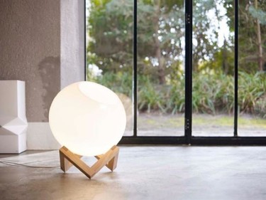 Una lámpara inspirada en las ilustraciones de M.C. Escher es el complemento perfecto para tu hogar