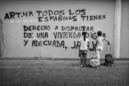 El fotógrafo Aitor Lara, Premio PHotoEspaña OjodePez de Valores Humanos 2014 por su serie sobre Pobreza infantil en España