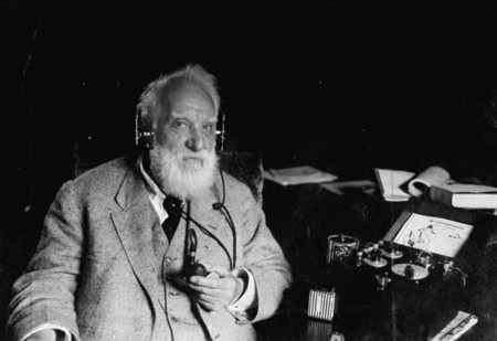 La loca idea de Graham Bell para crear una sociedad centenaria