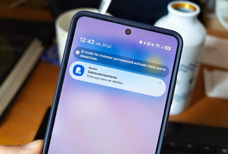 El aviso de exceso de temperatura en un Samsung Galaxy S26 Ultra