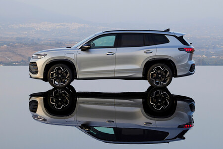Volkswagen Tiguan Tayron 2025 5