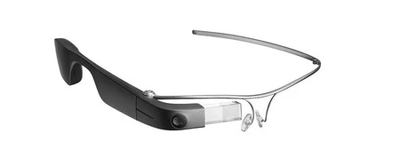 Google Glass Enterprise Edition 2は2020年に999ドルで発売された。