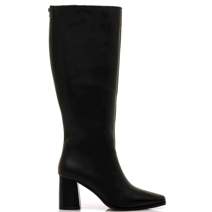 Botas básicas altas de mujer en piel con puntera fina - Mustang 
