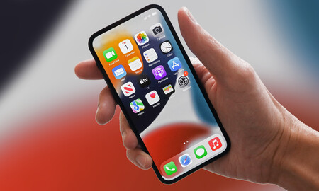 La tecnología por fin lo hará realidad: el iPhone perfecto con el que soñaba Jony Ive llegará en 2024, según Kuo