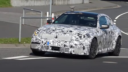 ¡Falta poco! El nuevo BMW M2 ya está ultimando su desarrollo, y lo han cazado en vídeo cerca de Nürburgring